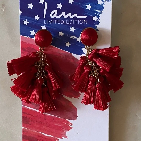 NWT Gorgeous RED Fabric TASSEL Dangle EARRINGS - Picture 3 of 3